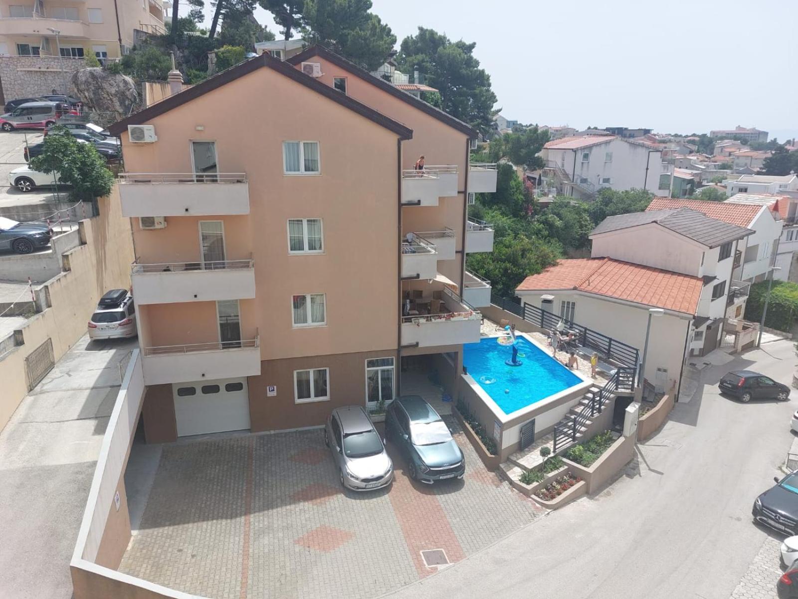 Apartments Vila Adrijana & Fitness Studio Wolf Bv 바스카보다 외부 사진
