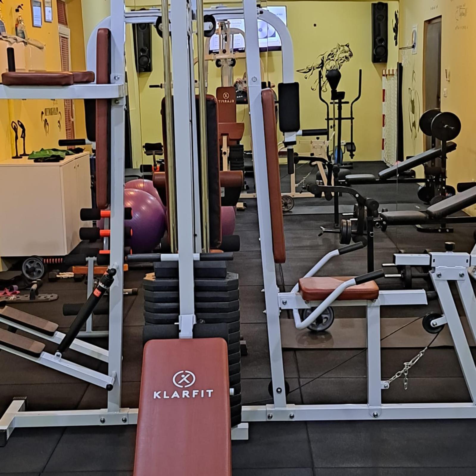 Apartments Vila Adrijana & Fitness Studio Wolf Bv 바스카보다 외부 사진