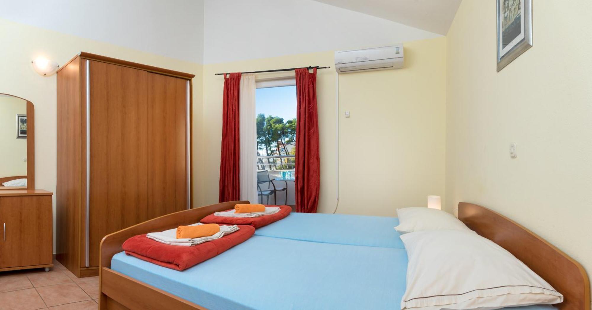 Apartments Vila Adrijana & Fitness Studio Wolf Bv 바스카보다 외부 사진