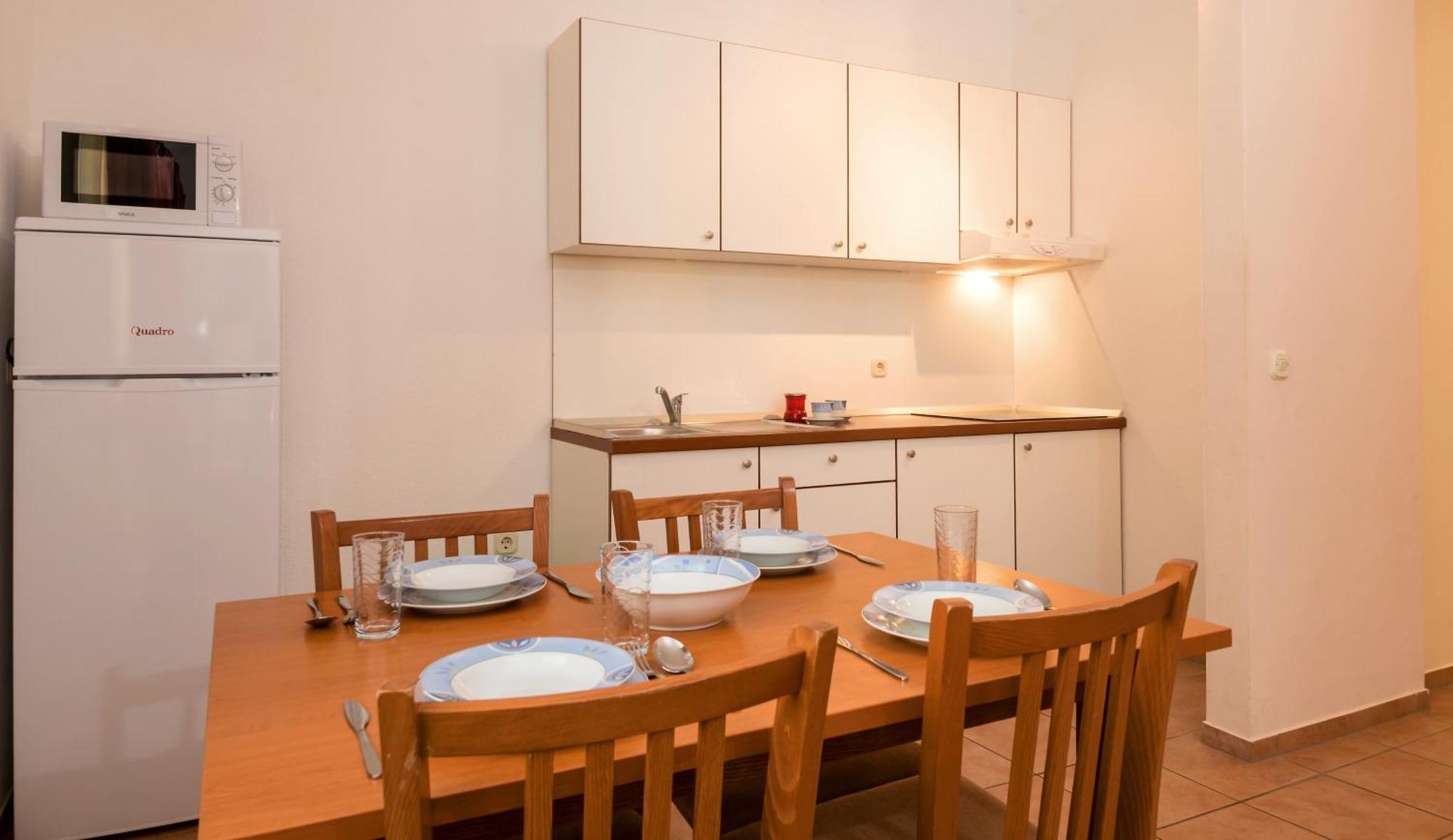 Apartments Vila Adrijana & Fitness Studio Wolf Bv 바스카보다 외부 사진