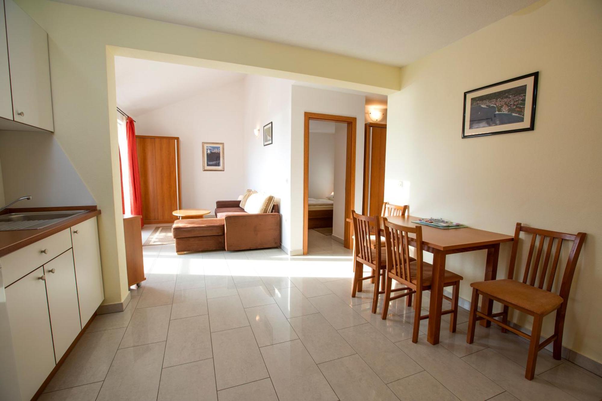 Apartments Vila Adrijana & Fitness Studio Wolf Bv 바스카보다 외부 사진